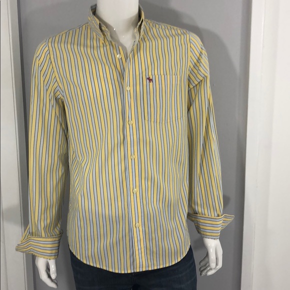 Abercrombie & Fitch Men’s Striped Button Down. Make an offer! - Picture 2 of 4